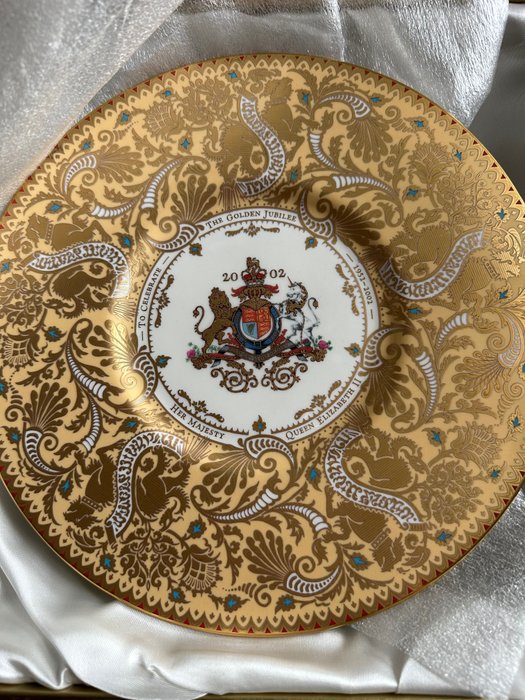 Royal Collection Trust Queen Elizabeth II Plate Golden Jubilee - Limited edition - Wall plate - Porcelain